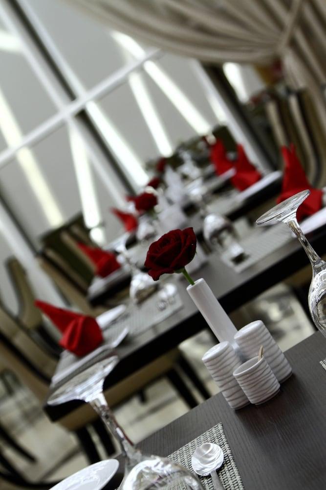 Grand Plaza - Dhabab Riyadh
